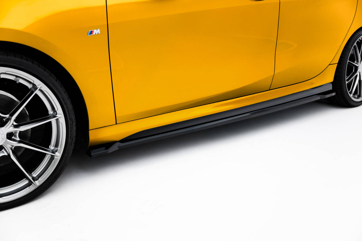 Sideskjørt diffusers til BMW 1 M-Pack F70 i blank Gloss Black ABS-plast