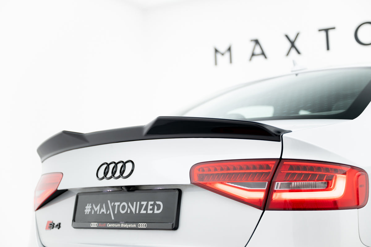 Spoiler Cap 3D til Audi S4 Sedan B8 Facelift sett ovenfra i sort finish
