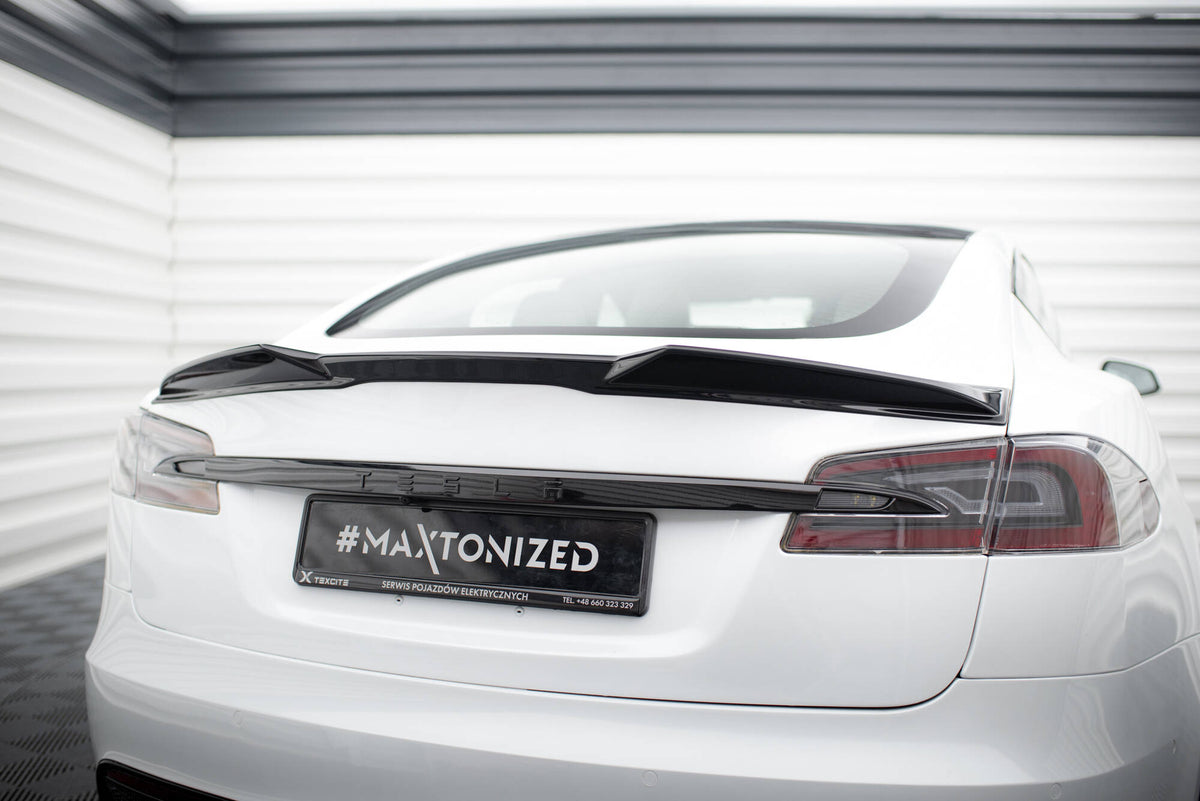 Spoiler cap 3D til Tesla Model S Plaid MK1 Facelift sett bakfra