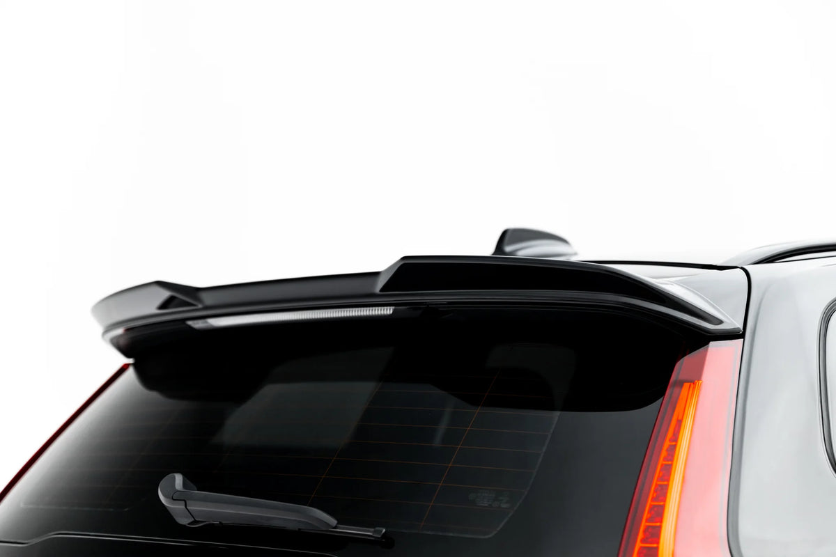 Sportslig hekkprofil med spoiler cap på Volvo V60 R-Design Mk3