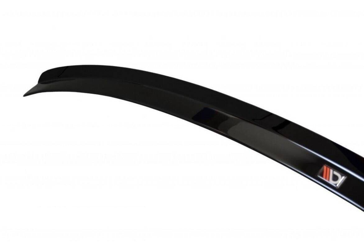 Blank sort spoiler til Audi S8 D4 Facelift sett fra siden
