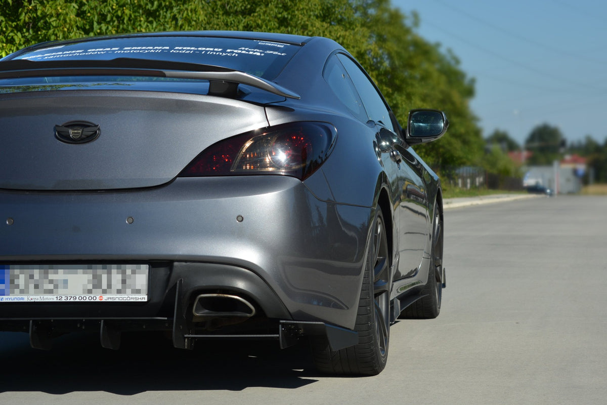 Underside av spoiler cap med synlig 3M monteringstape for Genesis Coupe