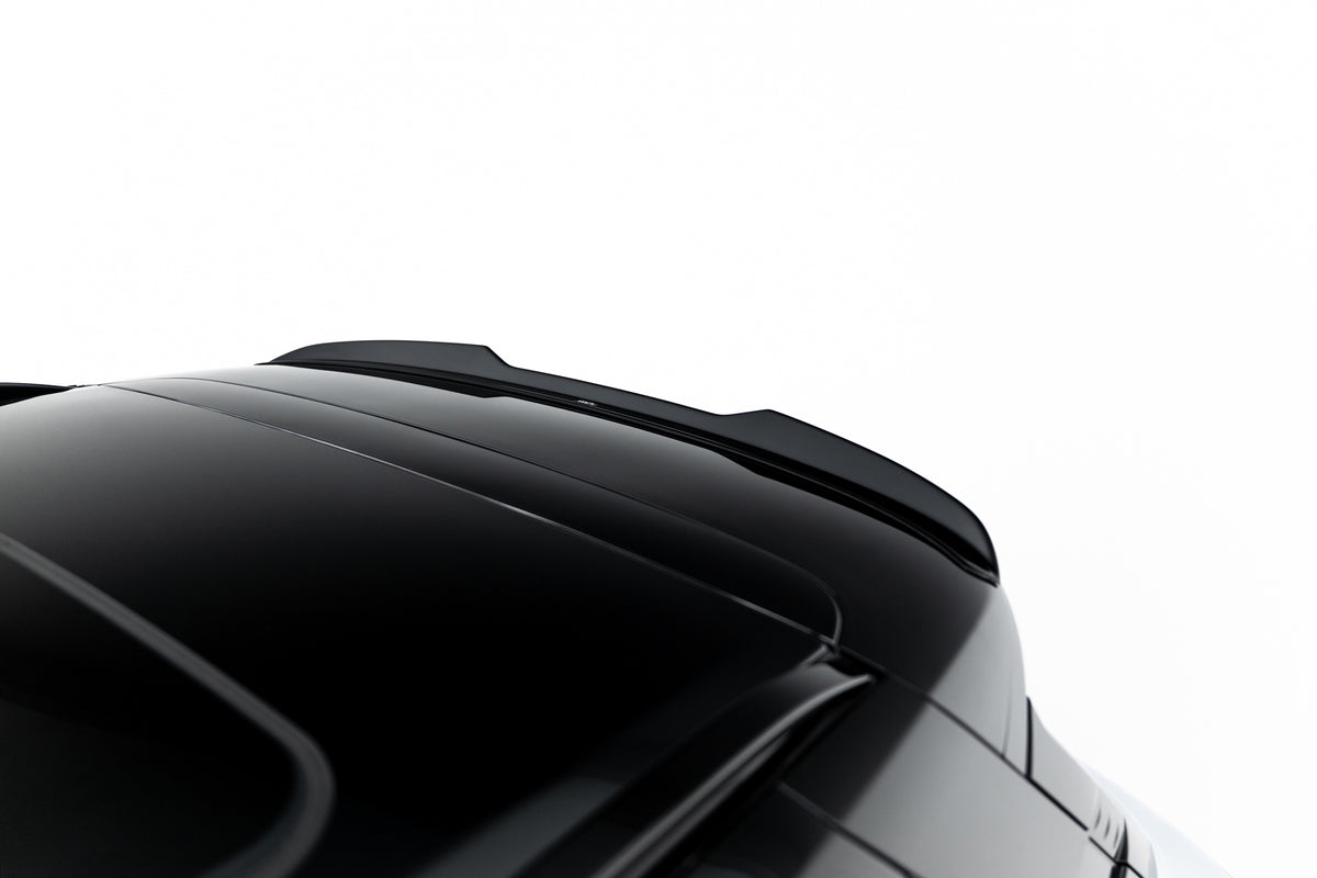 Nærbilde av Spoiler Cap for Jaecoo 7 Mk1 med Gloss Black-finish