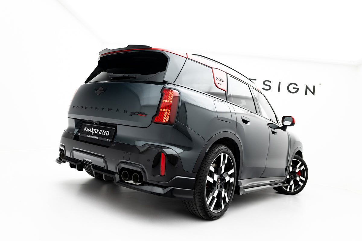 Maxton Design spoiler cap montert på taklinjen til Mini Countryman JCW U25
