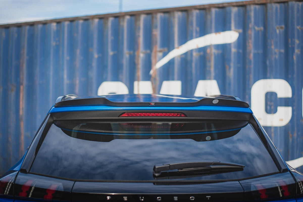 Spoiler cap til Peugeot 2008 Mk2 vist ovenfra med strukturert svart overflate