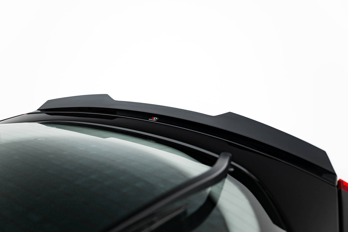 Maxton spoiler cap for Laguna GT Mk3 montert på bakkant av taket, skrå vinkel