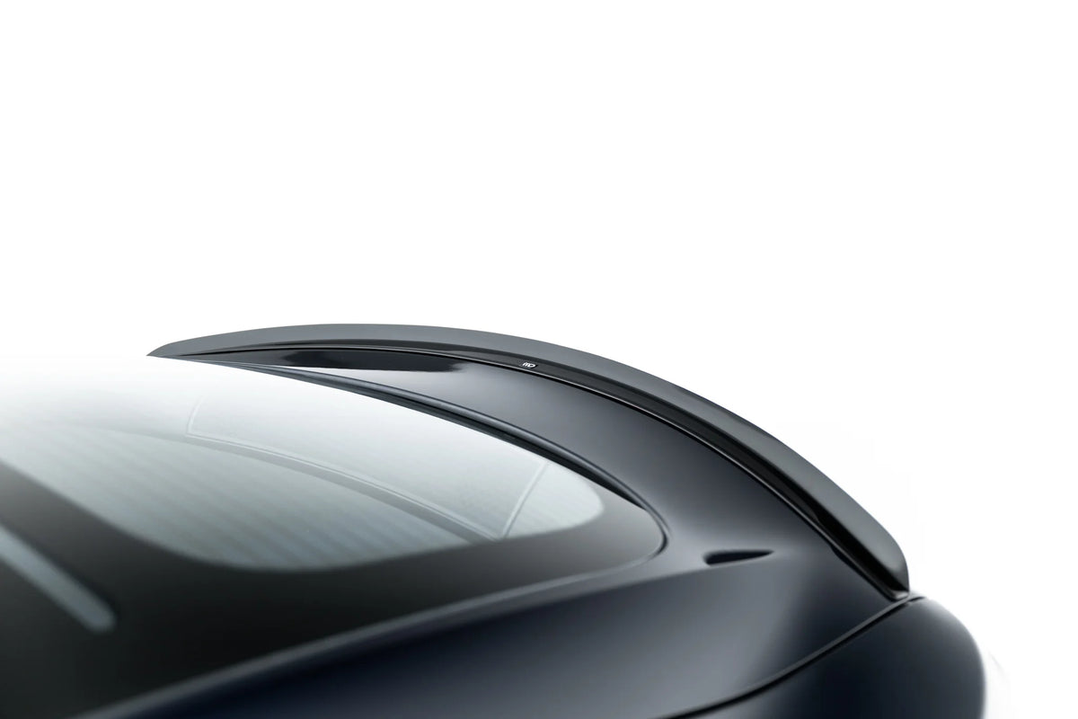 Spoiler Cap V.2 sett bakfra på Tesla Model S Mk1