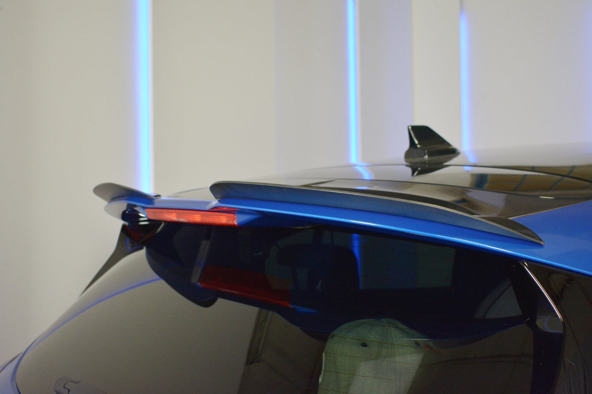 Nærbilde av todelt spoiler cap i ABS-plast for Ford Focus ST-Line MK4