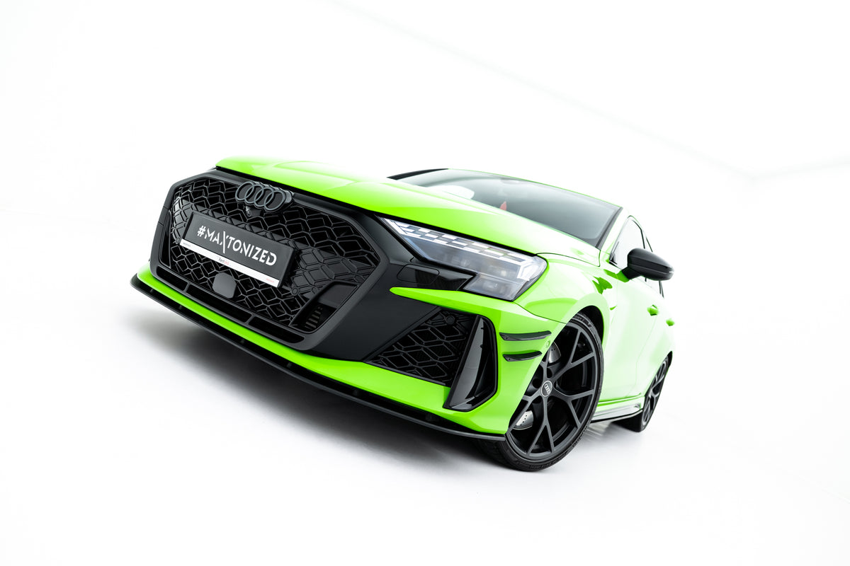 Kantfinish på ABS-frontsplitter til Audi RS3 Sportback 8Y