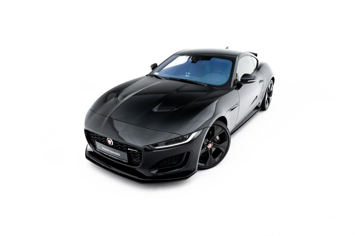 Nærbilde av kantfinish på frontsplitter til Jaguar F-Type X152 Facelift 2