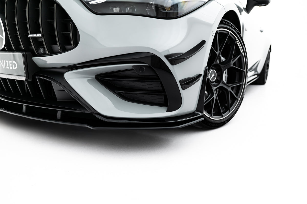 Kantfinish på Street Pro frontsplitter til Mercedes CLE 53 C236