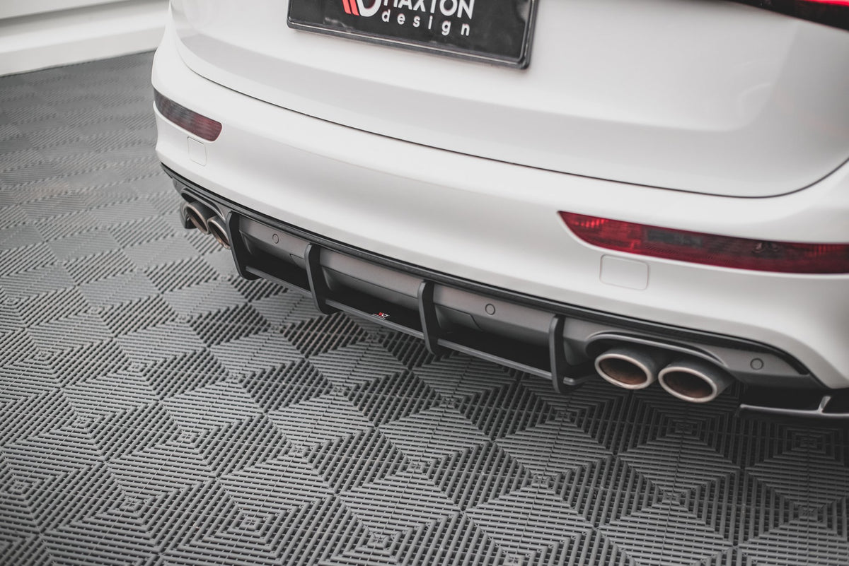 Nærbilde av Street Pro diffuser i 10 mm ABS-plast for Audi SQ5 (8R)