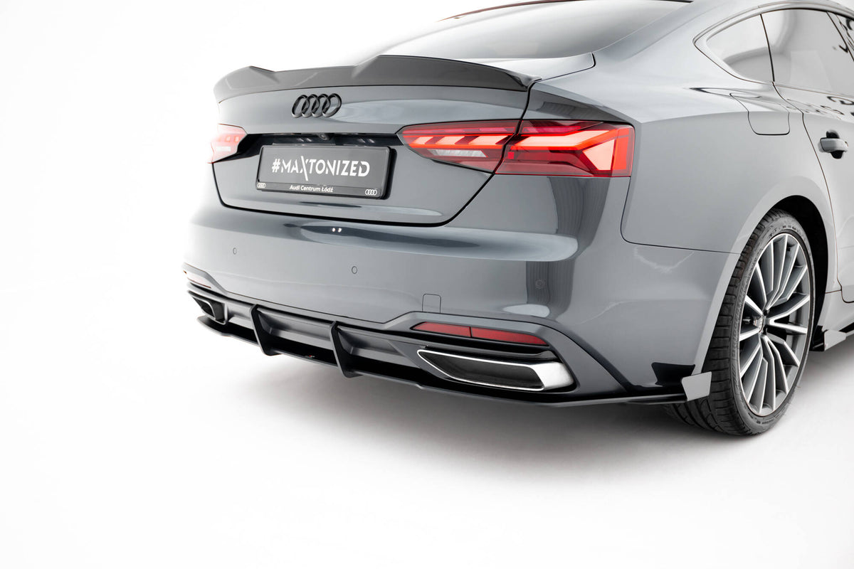 Nærbilde av 10 mm ABS-overflate på Street Pro diffuser til Audi A5