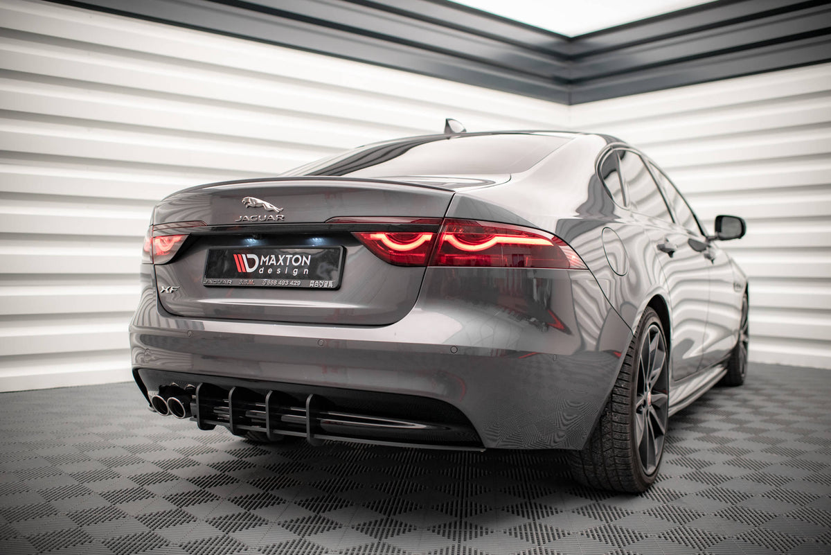 Street Pro bakdiffusor for Jaguar XF R-Sport Mk2 sett bakfra