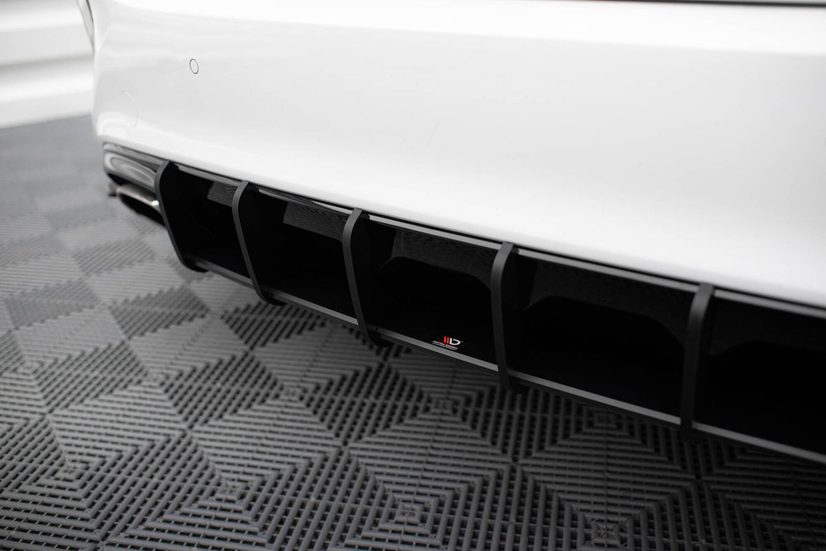 Sentral bakdiffuser Kia Ceed GT Mk3 med monteringsutstyr