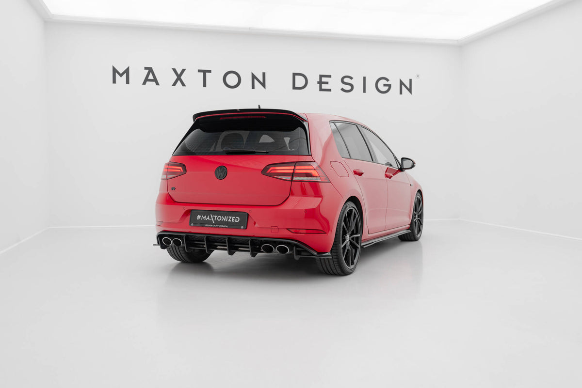 Diffuser bak montert på Volkswagen Golf R Mk7 Facelift