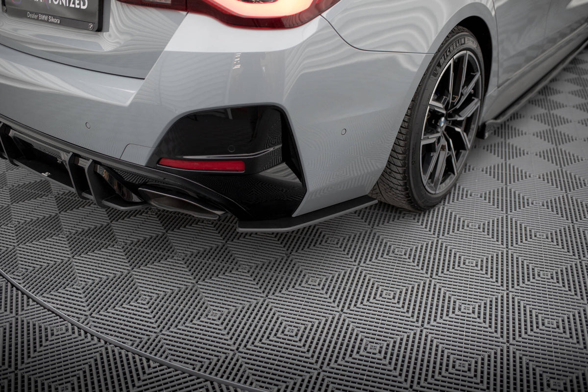 Street Pro bakre sidesplittere BMW 4 Gran Coupe M440i G26 – sett bakfra
