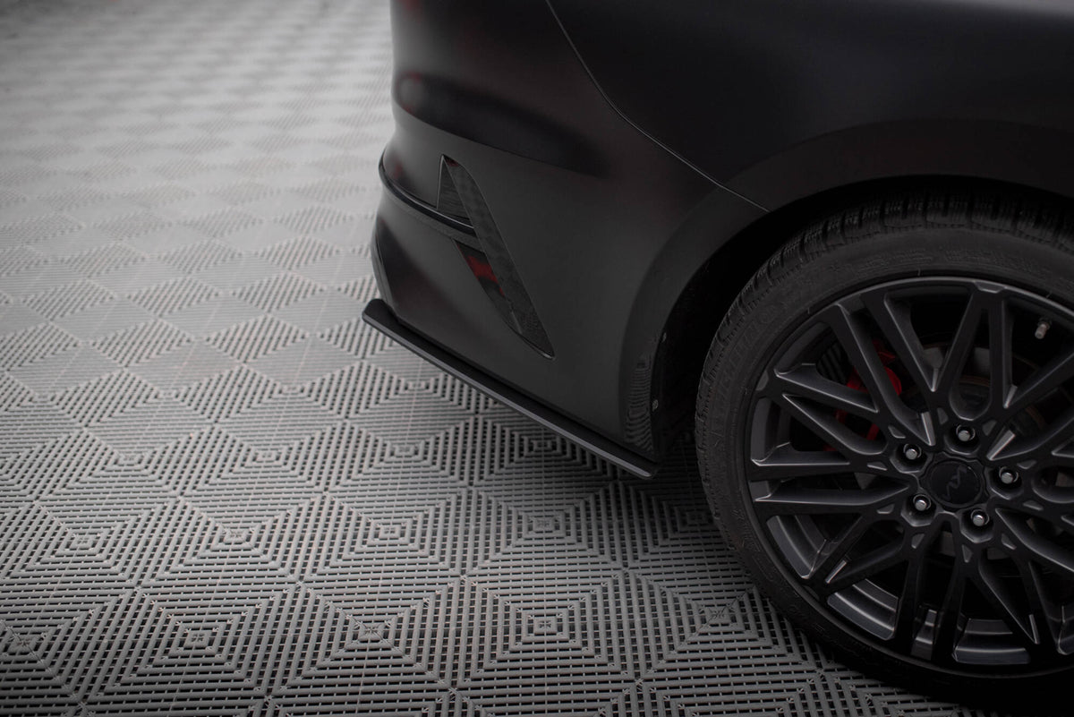 Sideflaps bak til Kia Proceed GT MK1 Facelift vist ovenfra med beskyttelsesfolie
