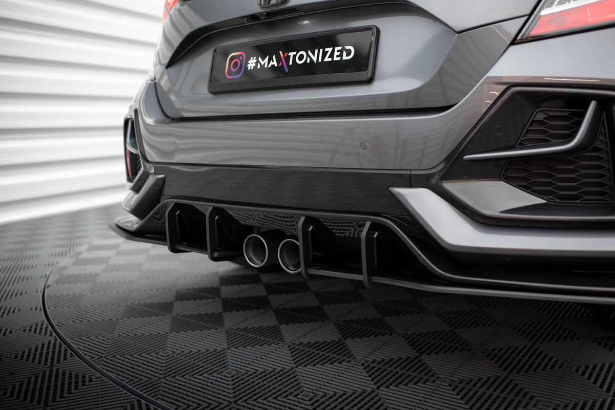 Venstre sidesplitter bak montert på Honda Civic Sport Mk 10 Facelift