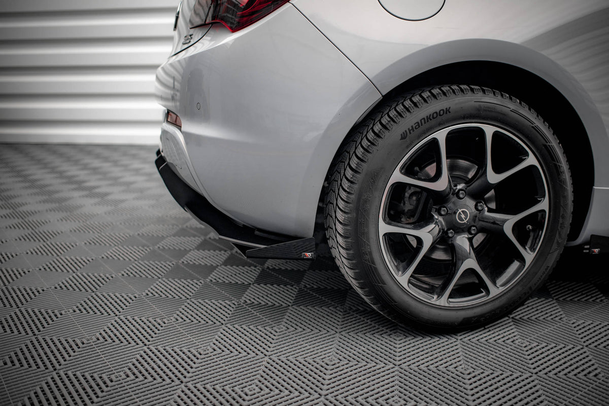 Maxton Design Street Pro diffuser for Astra GTC OPC-Line, skrå vinkel