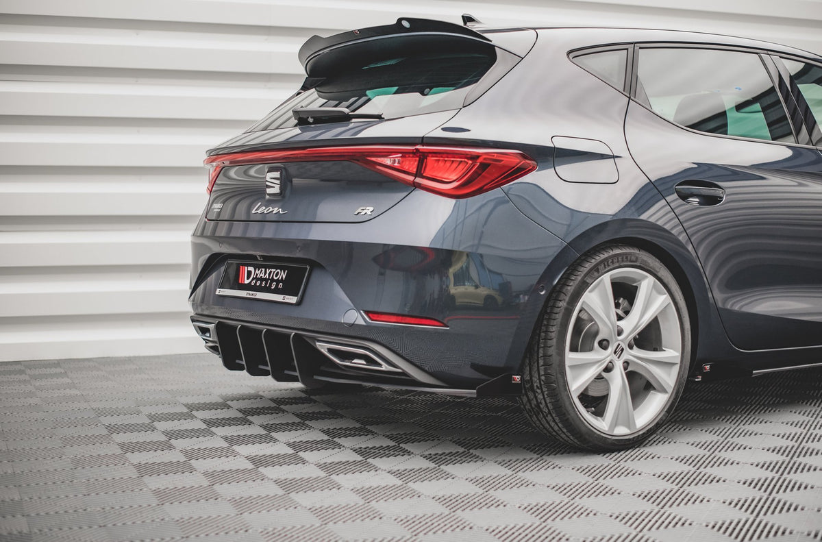Street Pro diffuser med flaps til Seat Leon FR MK4 sett ovenfra
