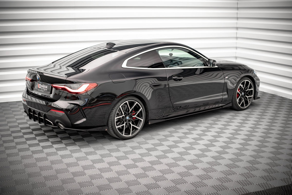 Sideskjørt montert på BMW M440i G22/G23 Facelift M-Pakke