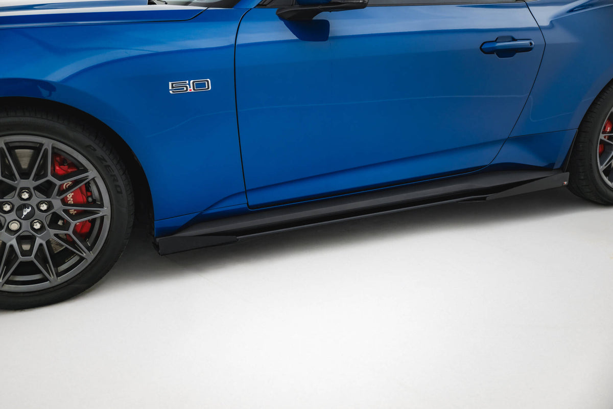 Street Pro sideskjørt-diffusor med flaps til Ford Mustang GT MK7, sett ovenfra