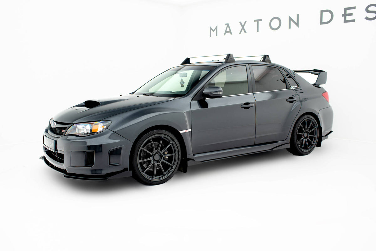 Sideskjørt-diffuser montert på Subaru Impreza WRX STI, sidevisning av hele bilen