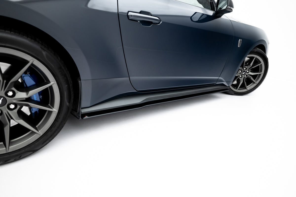 10 mm ABS sideskjørt diffusers til Mustang Dark Horse med kantfinish