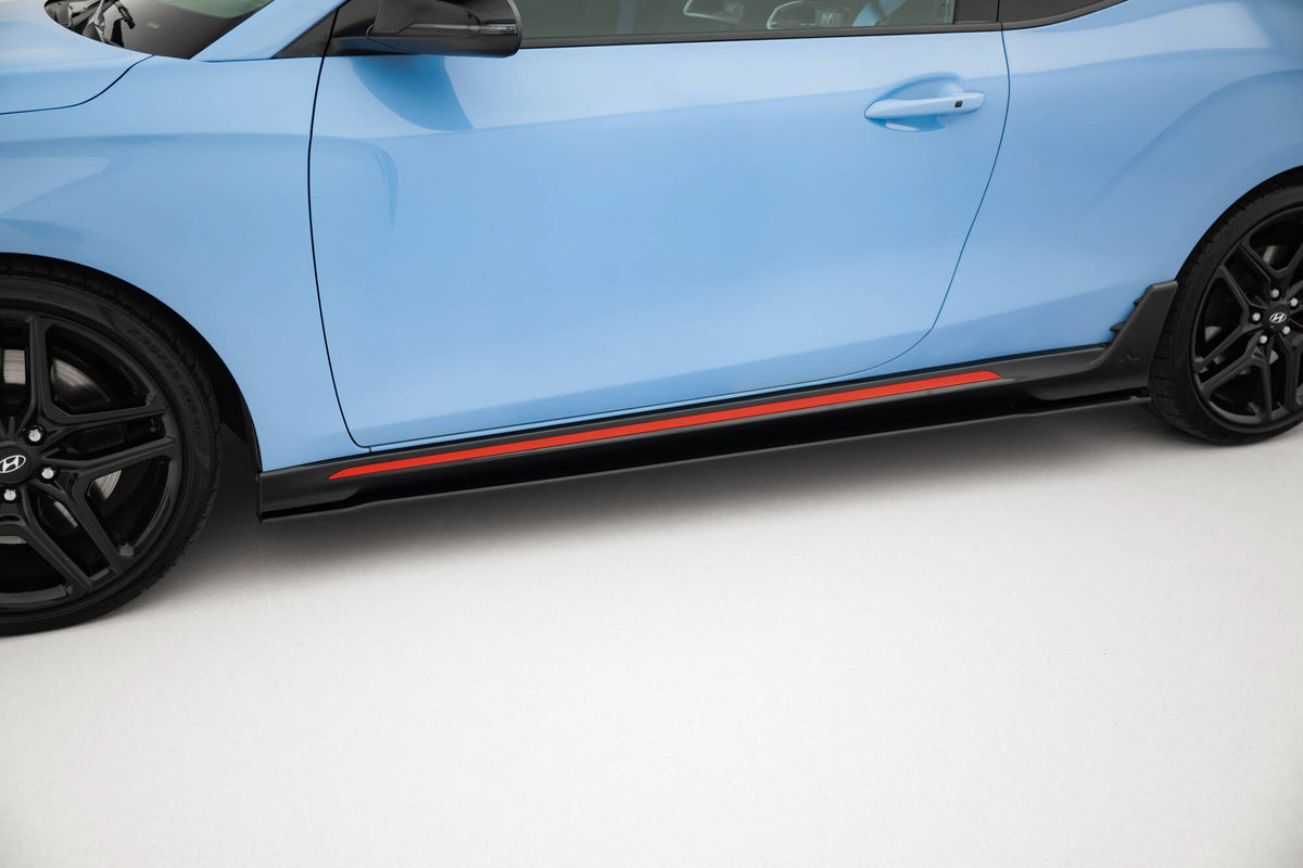 Street Pro sideskjørt-diffusorer til Hyundai Veloster N MK2 sett ovenfra på hvit bakgrunn