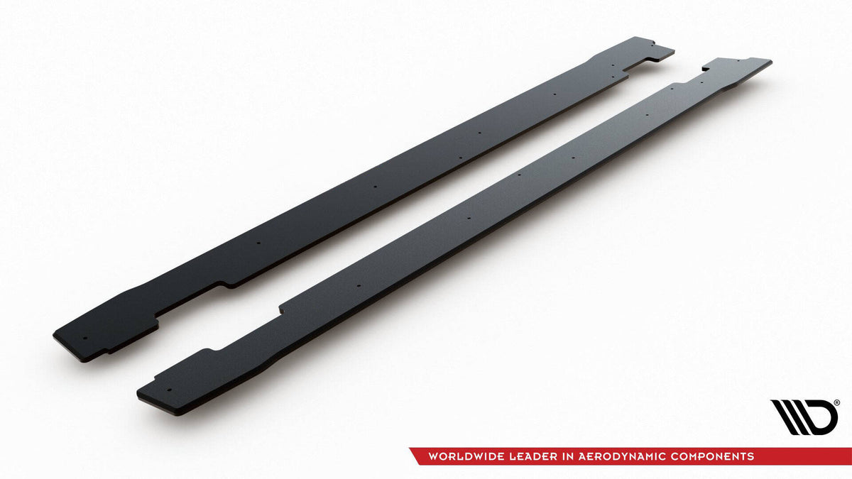 Hyundai i30 N MK3 med Maxton Design sideskjørt diffusorer, sett bakfra