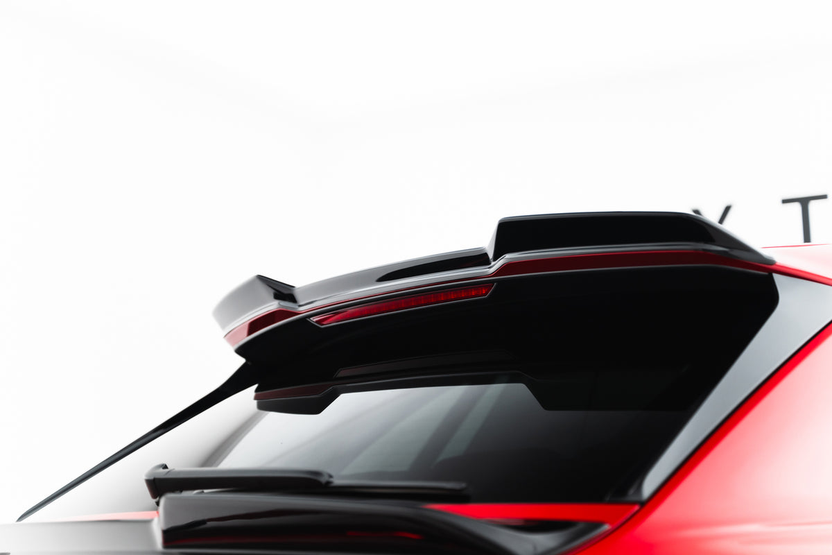 Nærbilde av Spoiler Cap 3D i ABS-plast til Audi RSQ8 Mk1 Facelift
