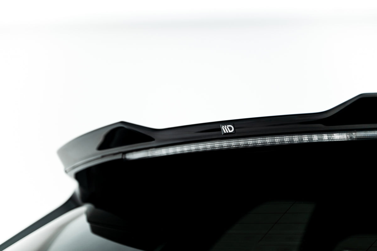 Nærbilde av 3D spoiler cap for Lexus RX F-Sport Mk4 Facelift