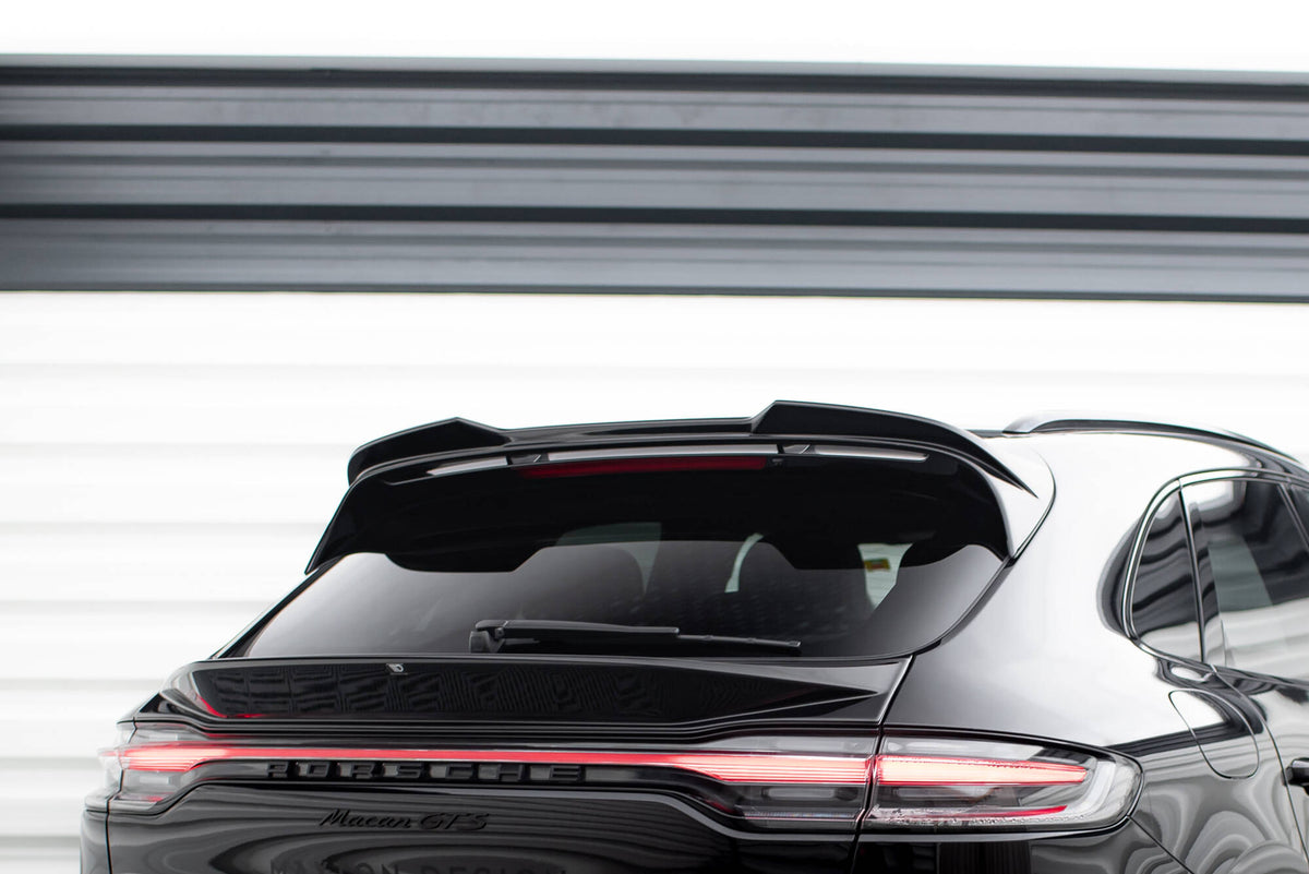 Øvre spoiler cap 3D til Porsche Macan GTS Mk1 Facelift 2 – Maxton Design, sett forfra