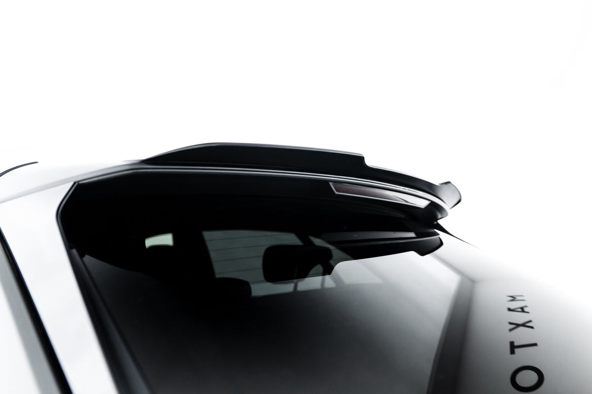 Spoiler Cap til Audi Q8 Mk1 Facelift i blank sort ABS sett bakfra