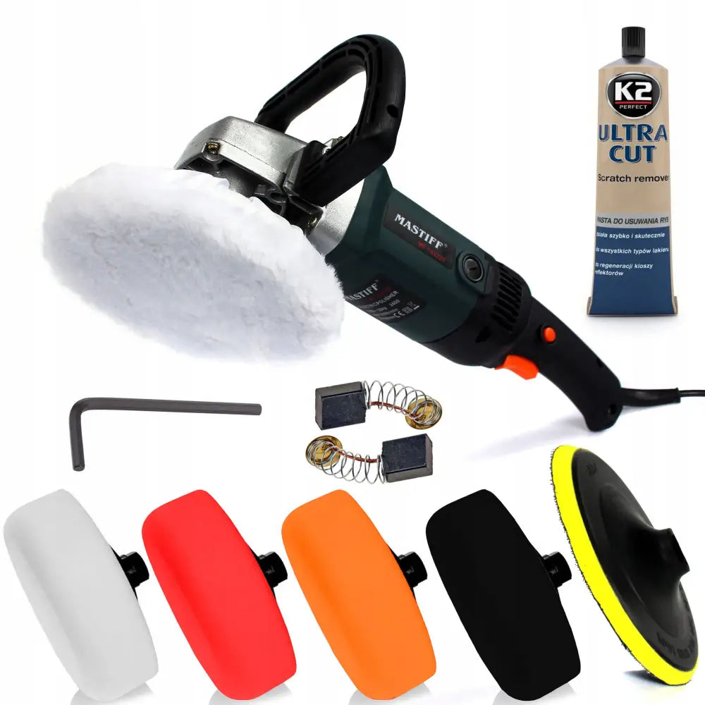 Poleringssett med elektrisk maskin, hvit poleringspute, fargede svamper, verktøy og tube poleringsmiddel.
