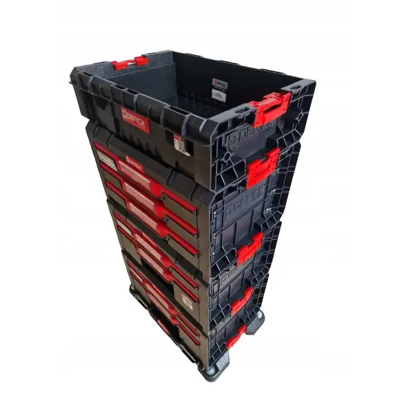 Qbrick System Pro skuffeverksted sett, skrå oversikt som fremhever stablemekanisme og solide låser foran og på siden.