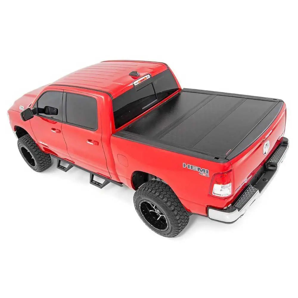 Ram 1500 Dt 19- Bilplan og Utstyr - Tredelt Lavprofil Hardtop av Rough Country