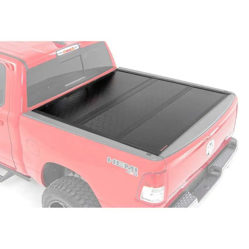 Ram 1500 Dt 19- Bilplan og Utstyr - Tredelt Lavprofil Hardtop av Rough Country