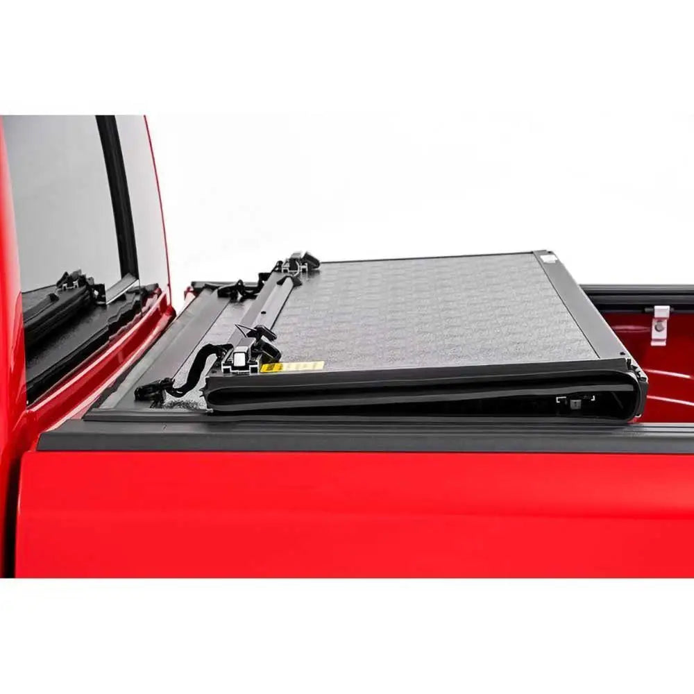 Ram 1500 Dt 19- Bilplan og Utstyr - Tredelt Lavprofil Hardtop av Rough Country