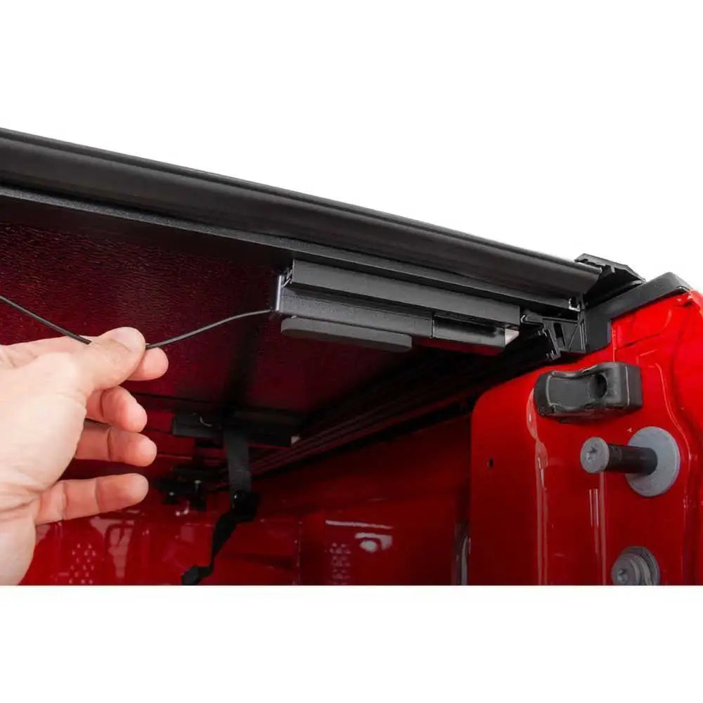 Ram 1500 Dt 19- Bilplan og Utstyr - Tredelt Lavprofil Hardtop av Rough Country