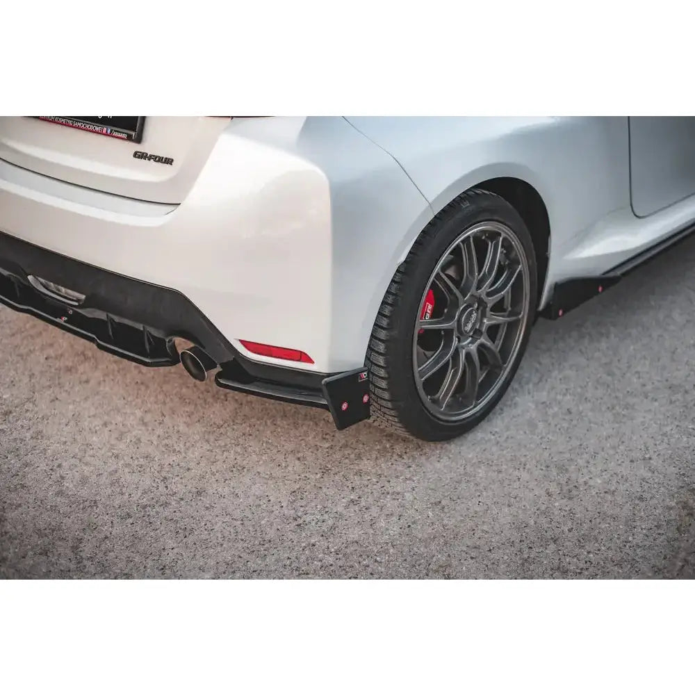 Rear Side Splitters + Flaps V.2 Toyota Gr Yaris Mk4