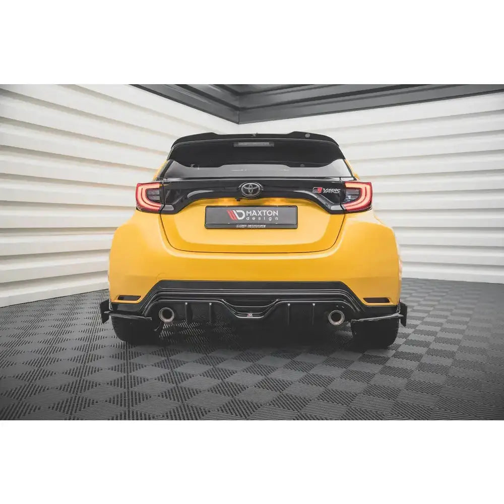 Rear Side Splitters + Flaps V.4 Toyota Gr Yaris Mk4