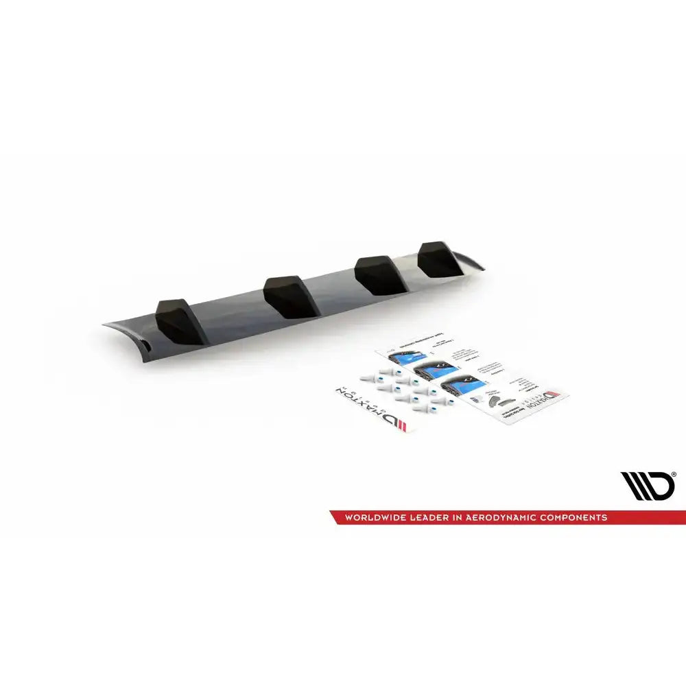 Underbilde av Maxton Design diffuser tilpasset Porsche Panamera 970