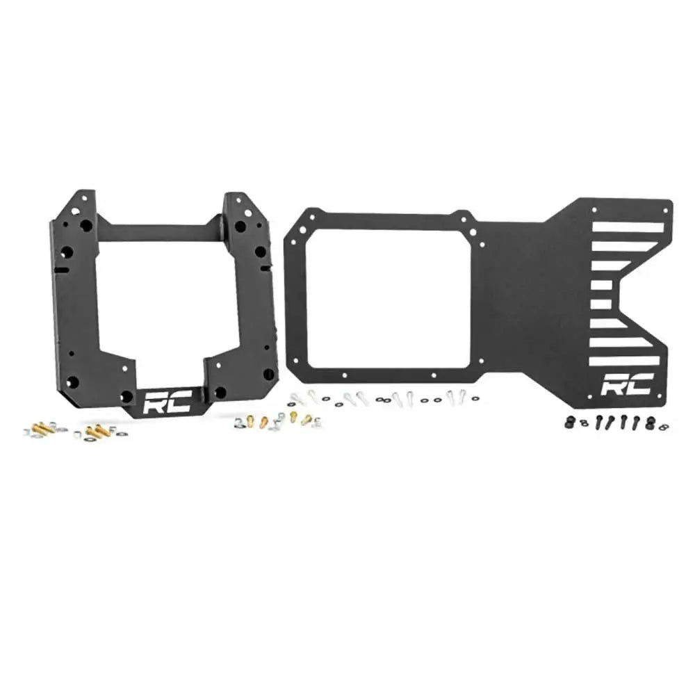 Repositioning av Reservehjulholder med Klaffforsterkning - Ford New Bronco 4 d 21-