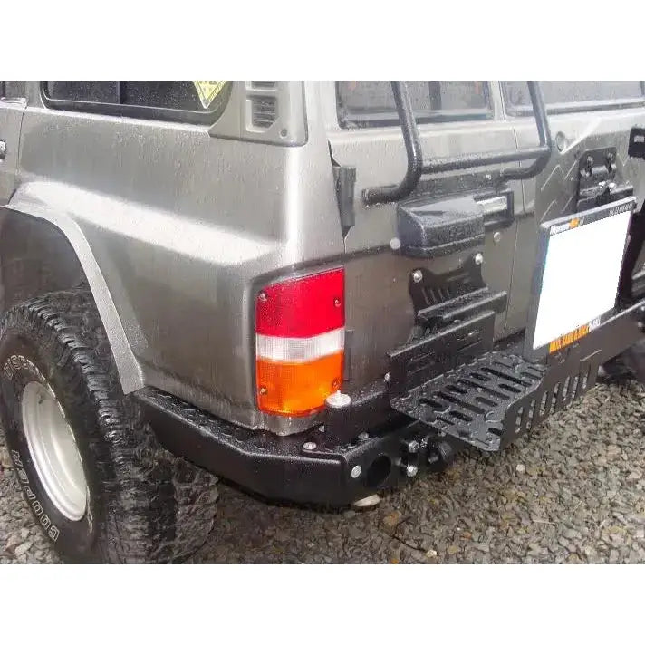 Reservekanneholder - Nissan Patrol Y60