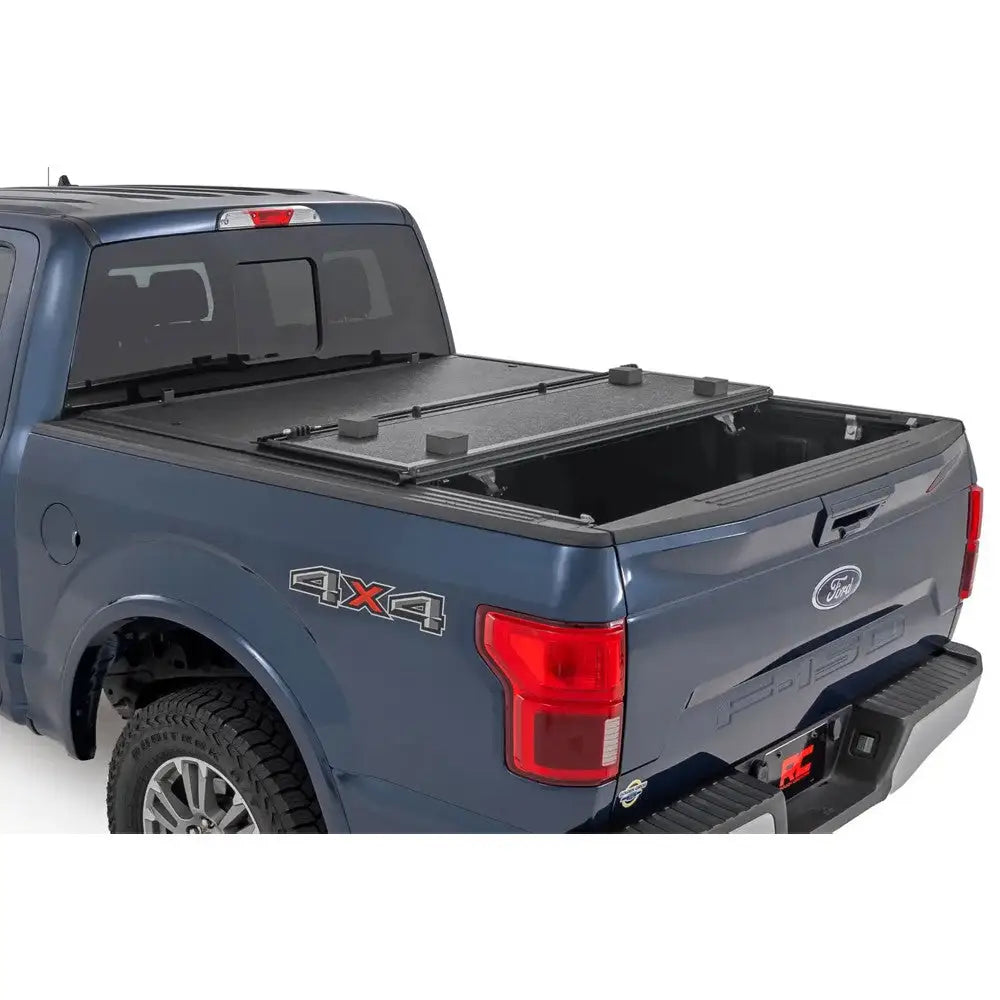 Røff Landegard Tri-fold Lavprofil Deksel for Ford F150 15-20