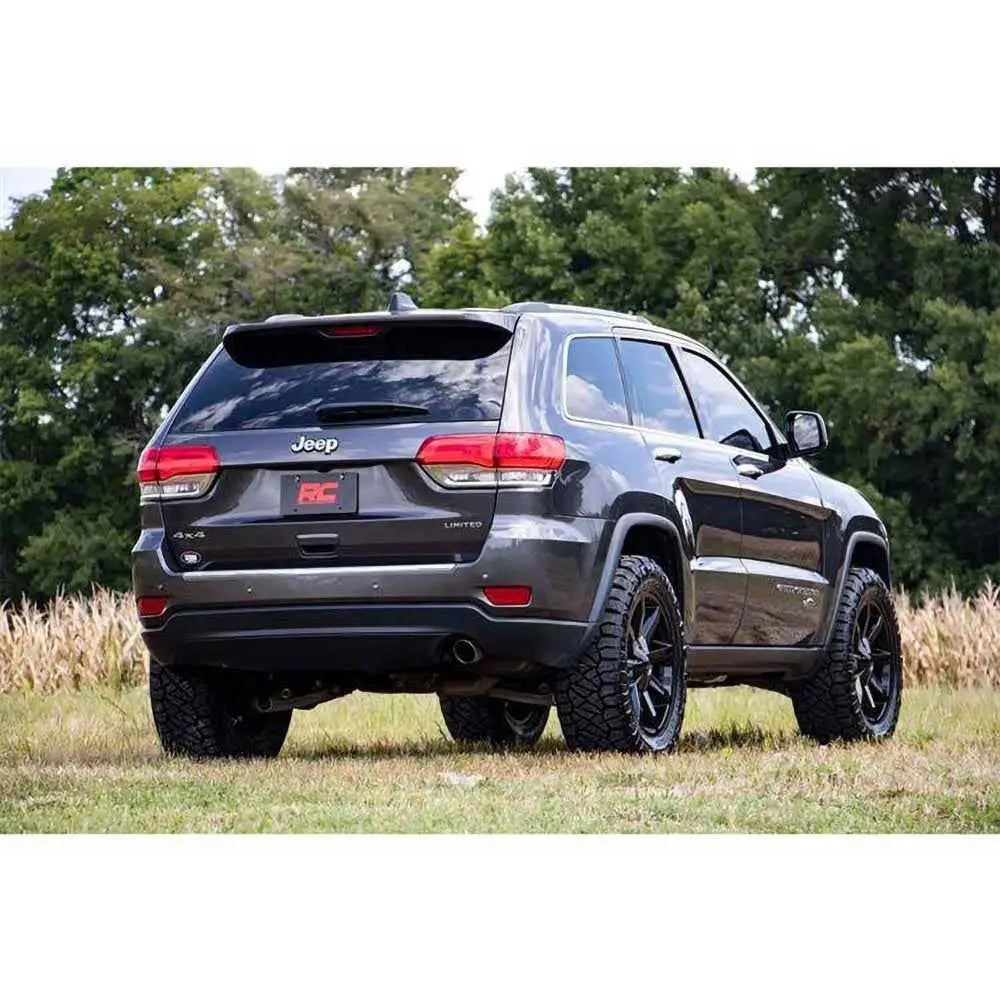Rough Country 2,5’’ Hevesett - Jeep Grand Cherokee Wk2 11-22