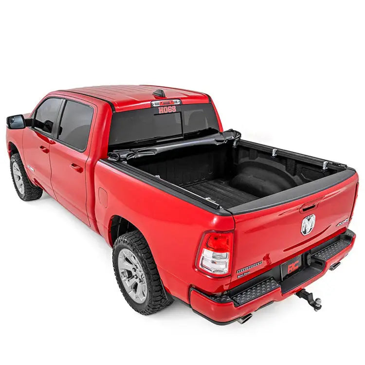 Rough Country 5’7’’ Soft Roll-up Deksel - Ram 1500 Dt 19-