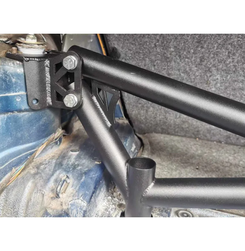 BMW E46 X-brace avstiver bak med monteringsbolter inkludert